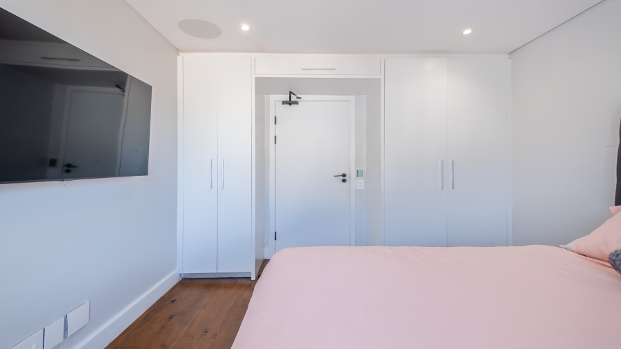 2 Bedroom Property for Sale in Woodstock Western Cape